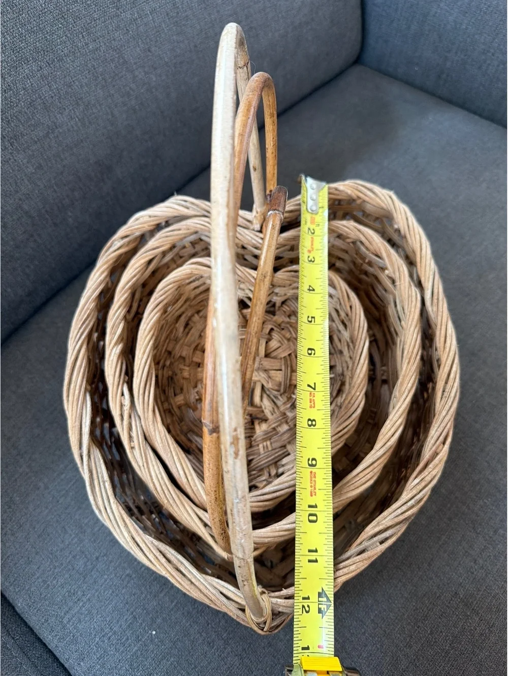 Set of 3 Heart-Shaped Woven Rattan Baskets with Handles